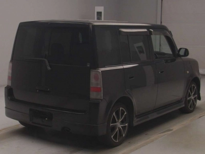 TOYOTA BB