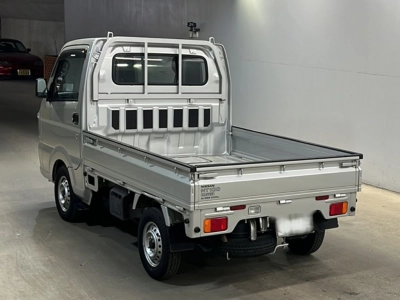NISSAN NT100 CLIPPER