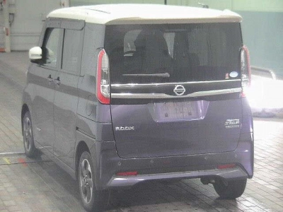 NISSAN ROOX