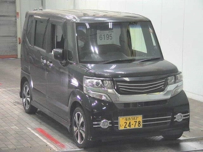 HONDA N BOX