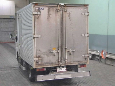 MITSUBISHI CANTER
