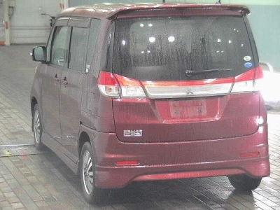 MITSUBISHI DELICA D:2