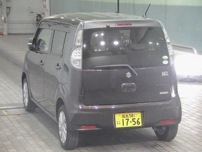 SUZUKI MRWAGON