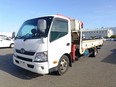 HINO DUTRO