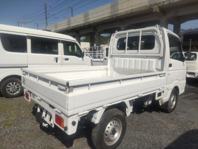 NISSAN NT100 CLIPPER