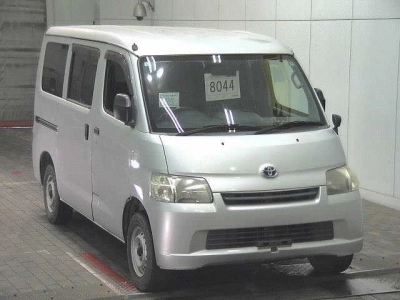 TOYOTA TOWN ACE VAN