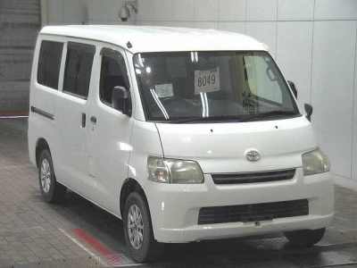 TOYOTA TOWN ACE VAN