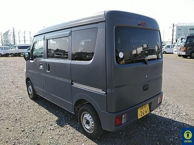 MITSUBISHI MINICAB