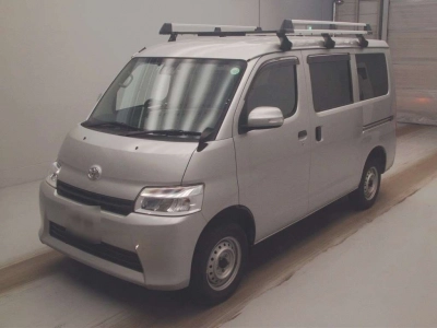 TOYOTA TOWN ACE VAN