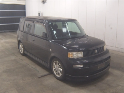 TOYOTA BB