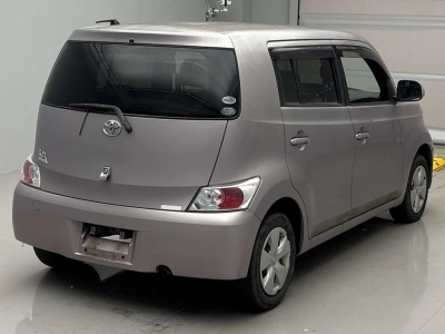 TOYOTA BB