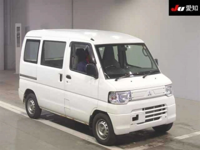 MITSUBISHI MINICAB