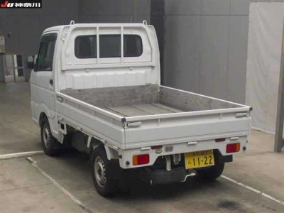 NISSAN NT100 CLIPPER