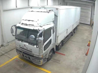 MITSUBISHI FUSO