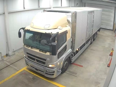 MITSUBISHI FUSO