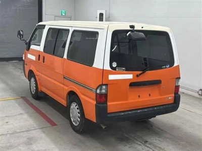 MAZDA BONGO VAN