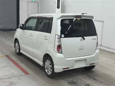 SUZUKI WAGON R STINGRAY