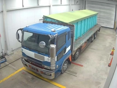 MITSUBISHI FUSO