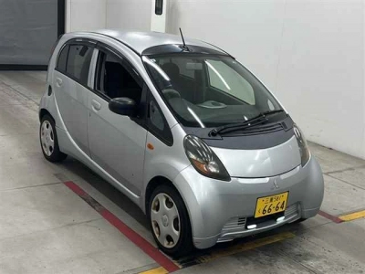 MITSUBISHI I