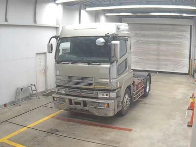 MITSUBISHI FUSO