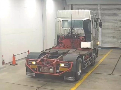 MITSUBISHI FUSO