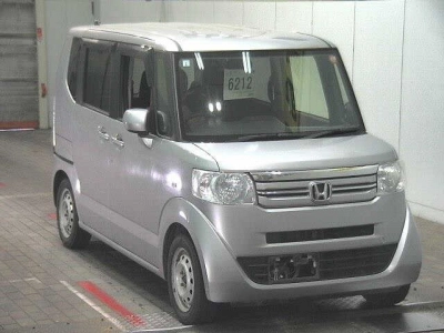HONDA N BOX +