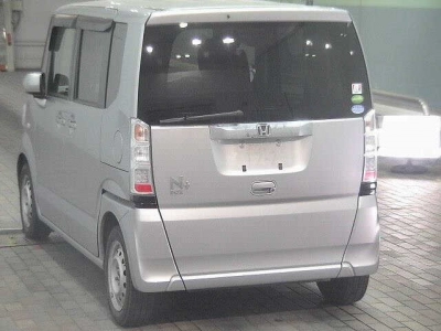 HONDA N BOX +