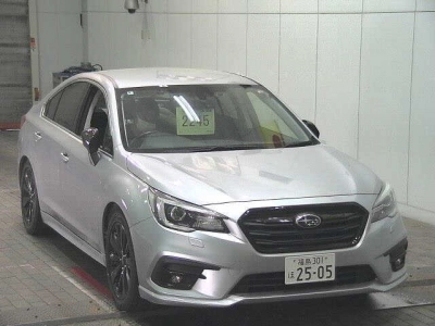 SUBARU LEGACY B4