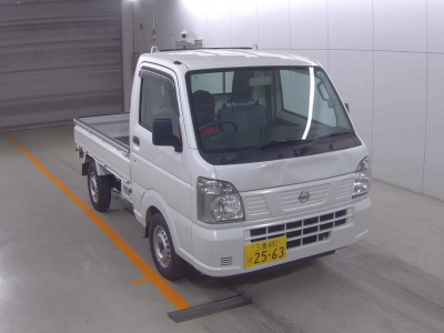 NISSAN NT100 CLIPPER