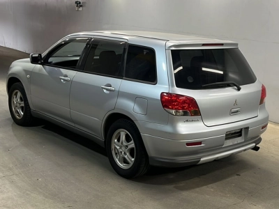 MITSUBISHI AIRTREK