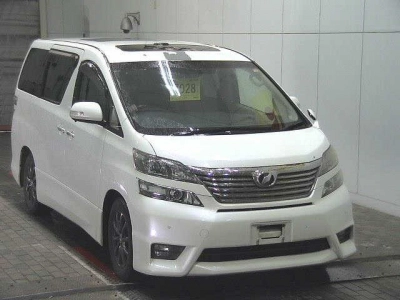 TOYOTA VELLFIRE