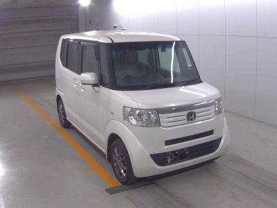 HONDA N BOX +