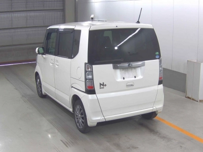 HONDA N BOX +