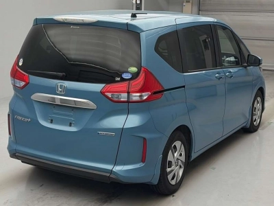 HONDA FREED + HYBRID