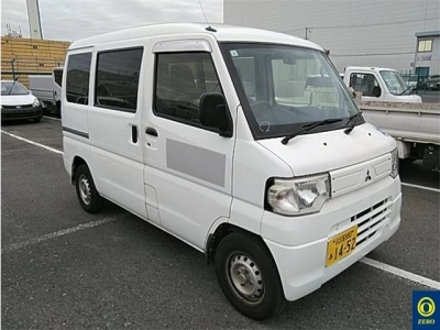 MITSUBISHI MINICAB