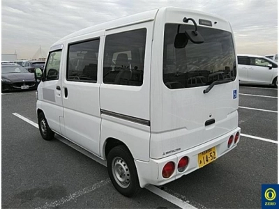 MITSUBISHI MINICAB