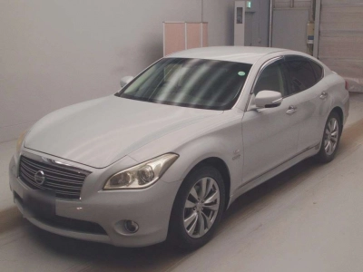 NISSAN FUGA HYBRID