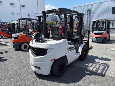 MITSUBISHI FORKLIFT