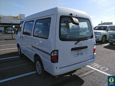 MAZDA BONGO VAN