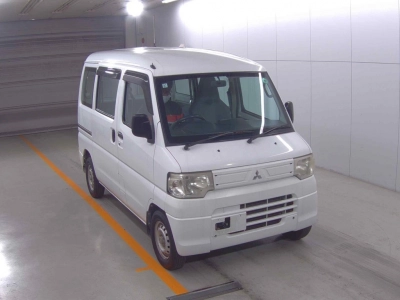 MITSUBISHI MINICAB