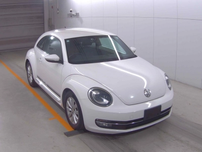 VOLKSWAGEN THE BEETLE