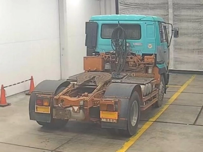 NISSAN UD