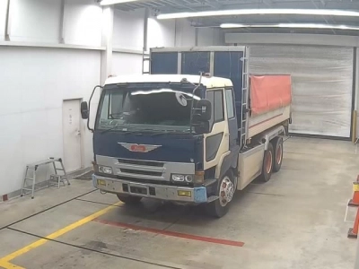 MITSUBISHI FUSO