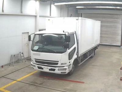 MITSUBISHI FUSO FIGHTER