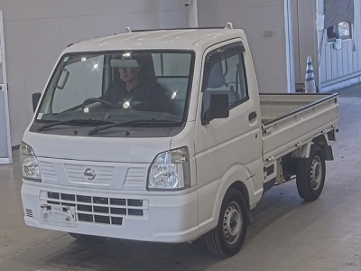 NISSAN NT100 CLIPPER