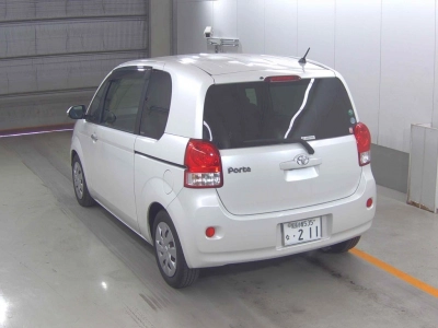 TOYOTA PORTE