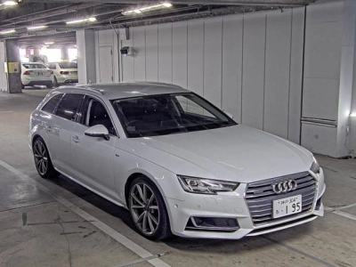 AUDI A4 AVANTE