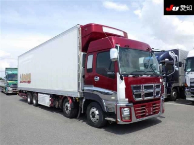 ISUZU GIGA