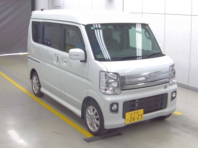 NISSAN NV100 CLIPPER RIO