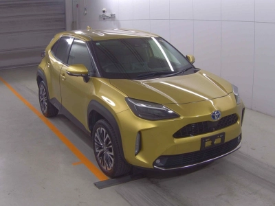 TOYOTA YARIS CROSS